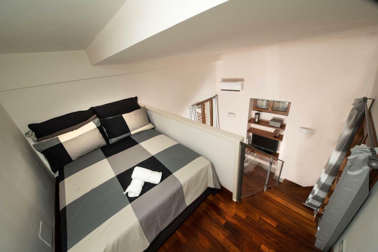 Suite Rodinò Napoli Esterno foto